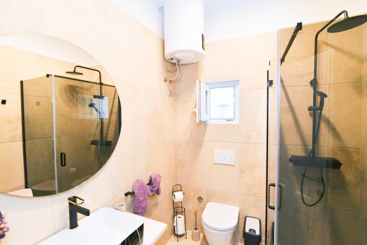 Apartment Carissima-Direct On Sea, Lovran-Opatija Exteriör bild