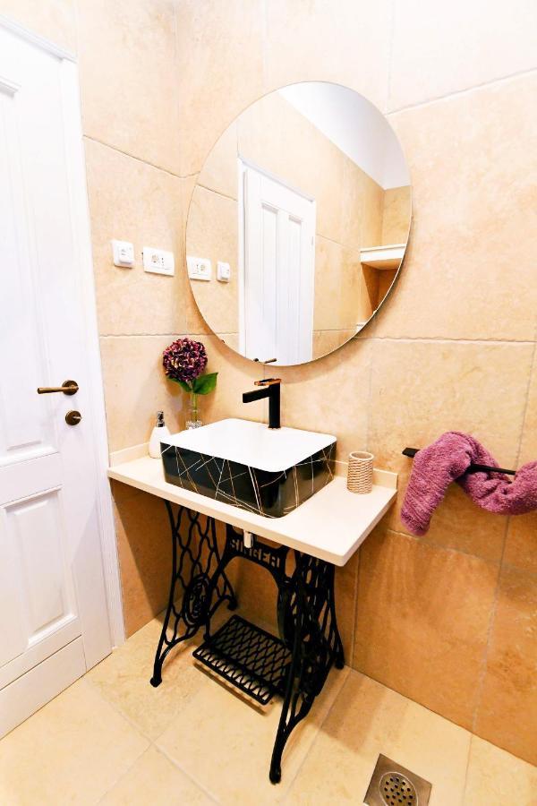 Apartment Carissima-Direct On Sea, Lovran-Opatija Exteriör bild